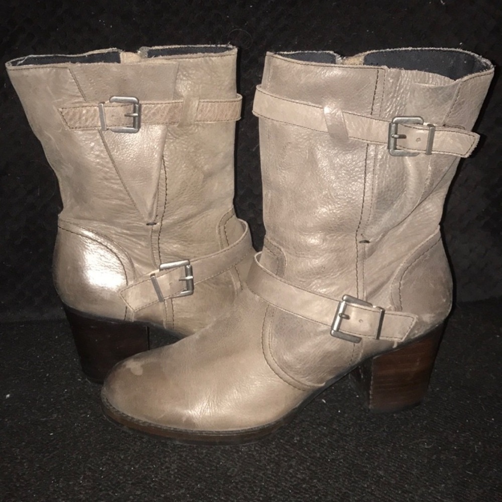 Crown Vintage grey leather boots 8.5